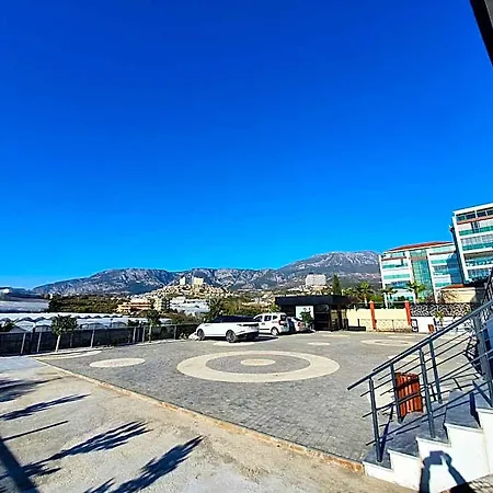 Dreamy Luxury Two-bedroom Penthouse With Special Forest, Mountain And Sea Views فندق