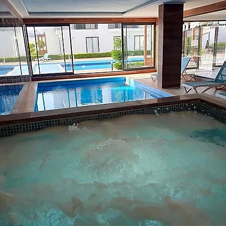 Dreamy Luxury Two-bedroom Penthouse With Special Forest, Mountain And Sea Views فندق ألانيا