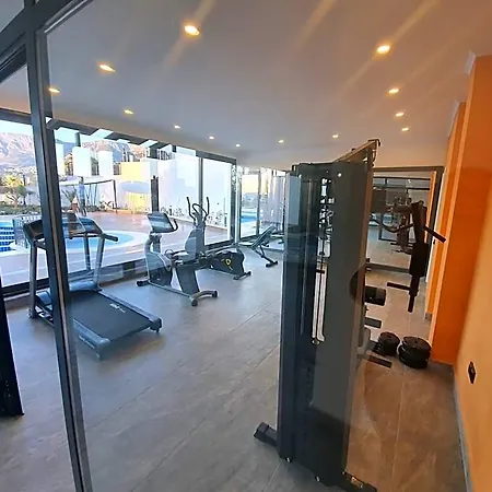 Dreamy Luxury Two-bedroom Penthouse With Special Forest, Mountain And Sea Views فندق 4*